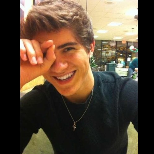 Hayden 18 #teamfollowback ❤