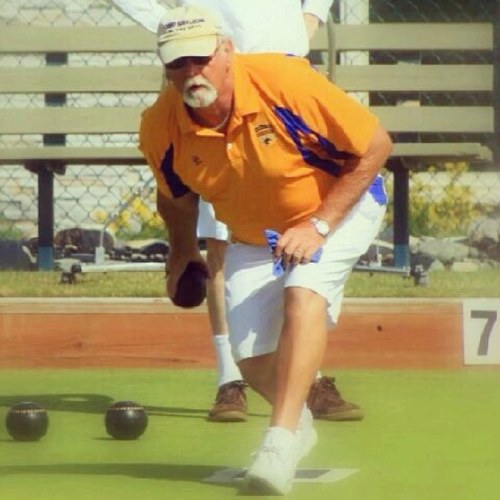 BC Lawnbowls. Father. Traveller. Photographer. Coffee drinker. Book Reader.