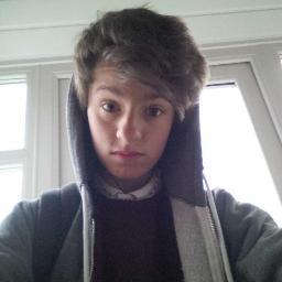 Hi, im a free runner and trampolinist. I play for the view FC . My favourtie football team is brighton and hove albion. I love dupstep and rap.