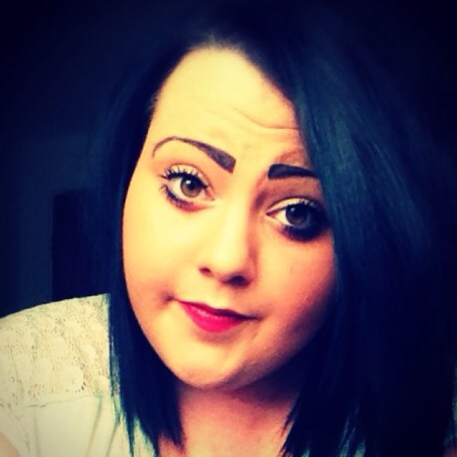 WilkesAimee's profile picture. Follow me& i will follow you back ;)