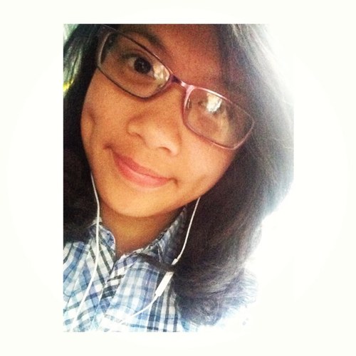• Filipina • INC • 15 •