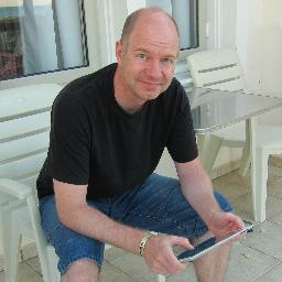 Technician with a passion for the environment & energysaving. Amature webdesigner, former DJ & healtfreek wannabe. Love coffee, chocolate, sandwiches #GTD #PKM
