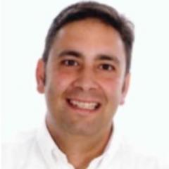 De Ronda, ingeniero de teleco y MBA por el IE. Apasionado del #Marketing, #BigData, #Analytics, #DataScientist. Emprendedor, docente y permanente estudiante.