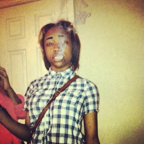 LMG BABY IG- irollhisBLUNT GAS UP FINESSIN ON HOES BAXK UP PAGE @Tasha3k
