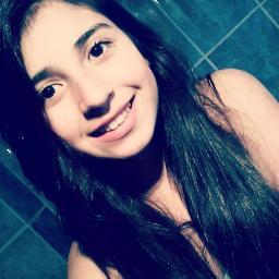 Hola Soy Belieber Amo A Justin bieber Es Mi vidaa !! lo amo igual soy smiler los amo son mis idoloss ♥
Siqueme y te sigo :D