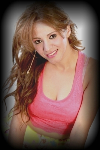 SEGUNDA PRINCESA DE MISS INDEPENDECIA EL SALVADOR 2012-2013♥MISS GI 2012 (GRAPHIC ISLAND) Dontt' judqee mehh because yyou don't knoww meh