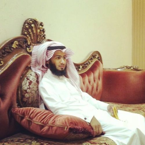 ‏‏المرءُ يُذْكرُ بالجمائلِ بعده.....فارفعْ لذكركَ بالجميلِ بناءَ ‏‏‏‏