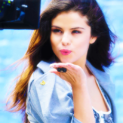 Official Italian Fake.
Profilo Limit di @selgomezit :D