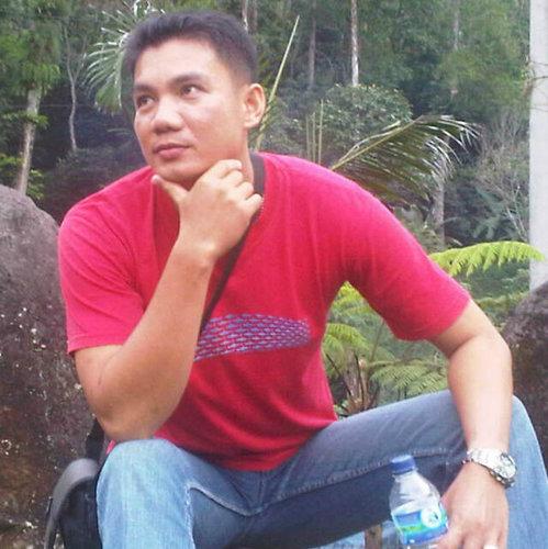 Aku adalah aku..,jngn pernah mengusik ku, hidup ini penuh perjuangan bro..