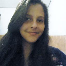 Adoro ler e ver bom filmes de suspense e amo Pizza!