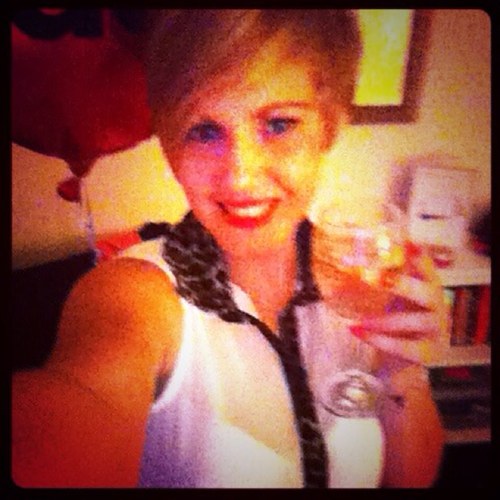 livs2302's profile picture. 