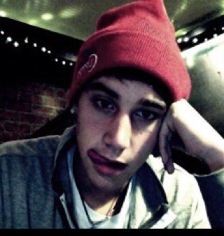 iFakingJai's profile picture. I don't bite...hard. If you think I'm Luke,Fuck off. Single as the chip Pringle.