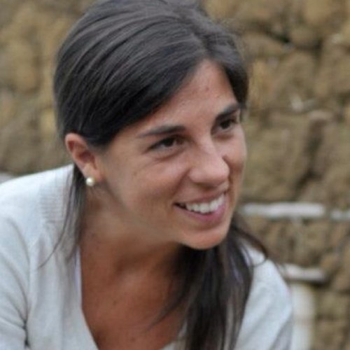 Lic. en Comunicación. #ComunicaciónParaElDesarrollo. Pienso, y de a ratos publico.