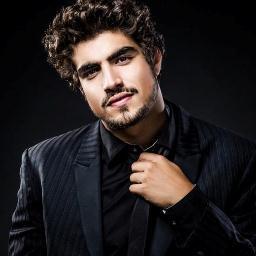 um amor,  um sonho...
   since: 22/05/2009,     seguido pelo caio desde 17/06/2011 
dona: @suellemmendes