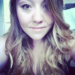 liiilypad's profile picture. film/tv grad. nail technician.