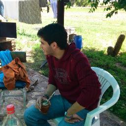 Estudiante de abogacía. Fanático de River, el fútbol y el deporte en general. Un buen tipo.