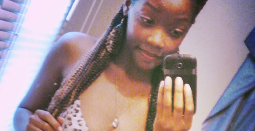 Sweet, 18, Navy girl :P, taken ! 5.11.13 by  @kentrell252..ambitious, going all the way to the top !!!