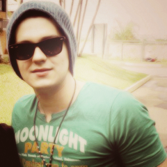 Luan Rafael Domingues Santana :D Você diisse que era para escrever minha Bio , que eu lembre Bio é Vida !