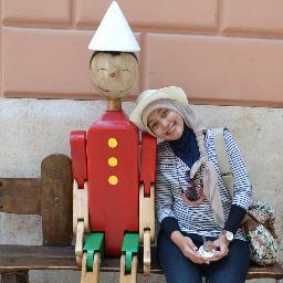 Just another ordinary girl with big passion and dreams to see the world :)