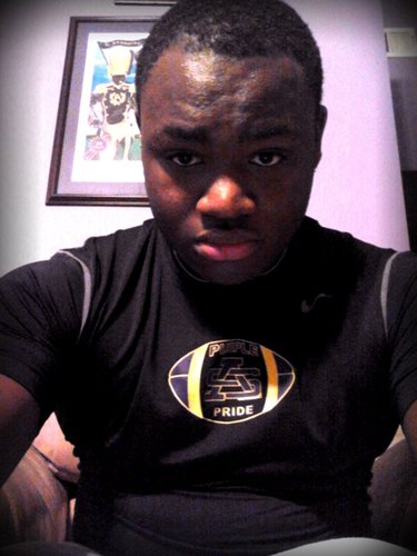 St.Aug Football Da best, There is my One and Only out dere and when i FIND her ima be JUST FOR HER #teamSINGLE #teamGSU #team2013 #AugFootball90