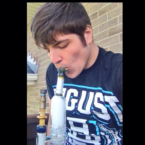 BoostNDabs Follow @OilBrothers thats my #shit #ILOVESTONERCHICKS