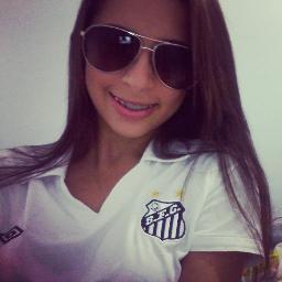 Quem me vê, me vê sorrindo e vai ser sempre assim !