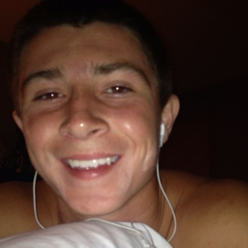 10CaTrOn10 Profile Picture