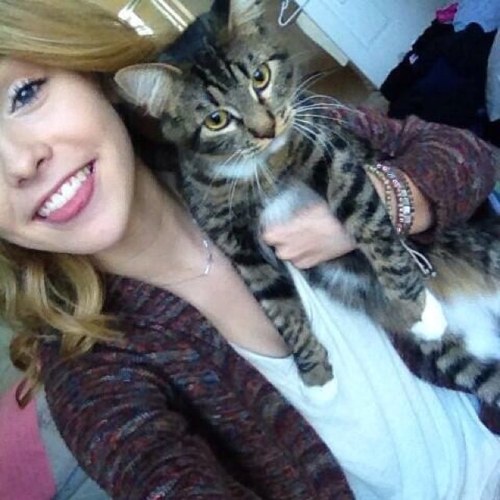 ❤Acacia followed 1/7/13❤Regan followed 1/19/13❤