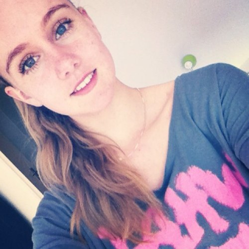 I love my friends &'d atletiek hp/4 vwo/atletiek/ava81/mila B1/ insta &'d snap : HeyItsLesleyx