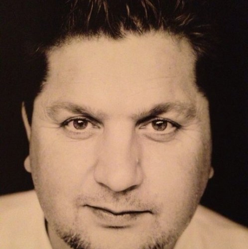 surffotographer's profile picture. Photographer, chef