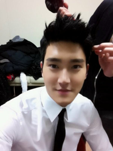 alvianus_407's profile picture. ♥siwon alwaysss!! :)