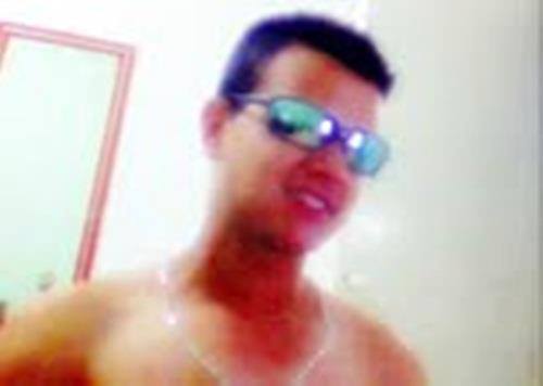 A VOZ DA DEPRESSAO  pensamentos de uma pessoa que nao se enquadra no seculo atual, por motivos banais p alguns acaba o fazendo entra em depressao.