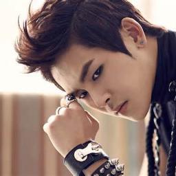[V] @_fyclosed | single :3