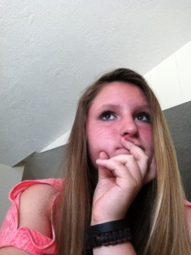 Self11My's profile picture. Minecraft and World of Warcraft (WoW). They're beastly.