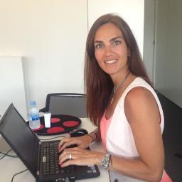 Lorena_Clapers's profile picture. Passion communication and very optimistic