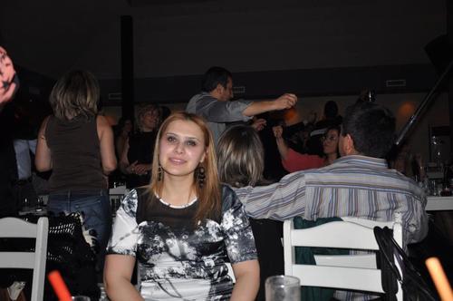 cemile878's profile picture. hayat yaşamaya değer.