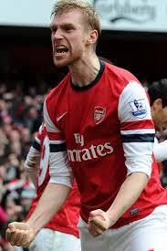 Share news about PER MERTESACKER and ARSENAL  !!