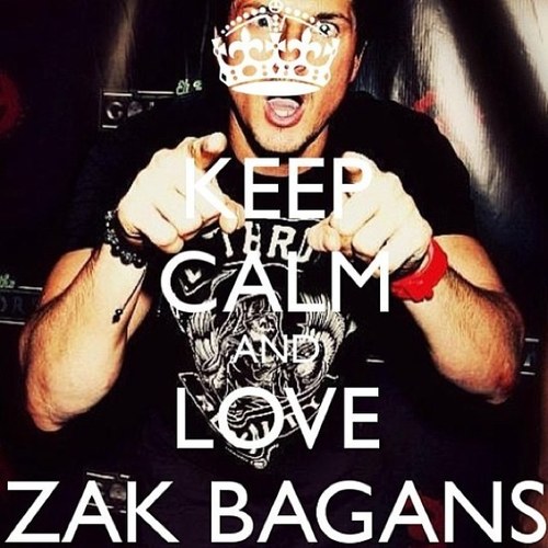 be a lover not a hater! Tweet me i wont bite :) xo 
Instagram: enjoyablepix