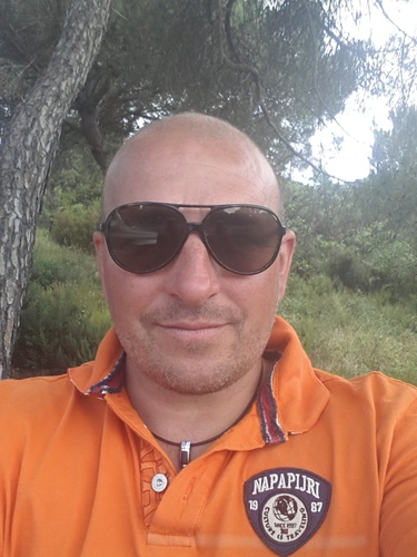 OugierJ's profile picture. Ski instructor Courchevel 1550 Love sports(rally, f1, cycling), Love also the south of france, and corsica❤❤