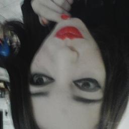 Cuidado eu mordo u.u. Msn.laydarkcah@hotmail.com
face:https://t.co/FaJLj3a5