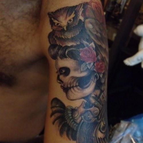 Choose your design, Choose your time, Choose your playlist, Choose the healthy way ... choose HELLMONK for your new tattoo