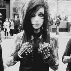 EricOsadia_AR's profile picture. Osado. Si eres Divergente, huye de mi o morirás. No tengo ni la mas mínima compasión.