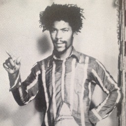 ROOTS, ROCK, REGGAE...