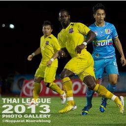 Footballeur Professionel a TTM LOPBURI FC