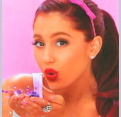 age20 I'm Katycat & Arianator❤ @katyperry @ArianaGrande @AshBenzo @VanessaHudgens Victorious PLL CHUCK 洋楽 etc▽ Plz flw me!;)) Ariana followed me (3/9/13|10:43)x