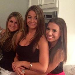 MichelleLynn38's profile picture. 