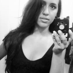 Brazilian girl,18 years :)