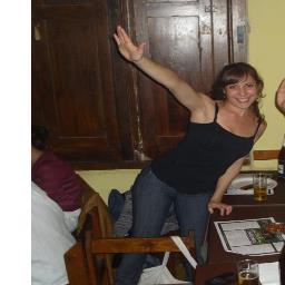 .conductora /animadora/eventos
.gestión  en turismo alternativo con Vibraventura