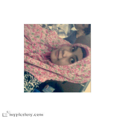 rayaimutz's profile picture. Mncba utk trus brtahan dri keras x khidupan.