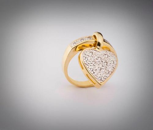 Venha conhecer a Marca Airam com suas Semi Joias únicas que irão complementar a sua beleza disponibilizamos peças de qualidade e com um melhor preço pra você!